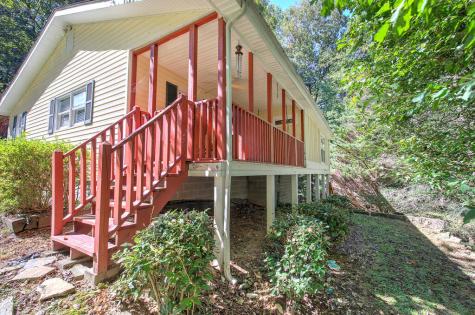 2108 Blackberry Mountain Road Ellijay GA 30536