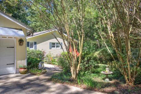 2108 Blackberry Mountain Road Ellijay GA 30536