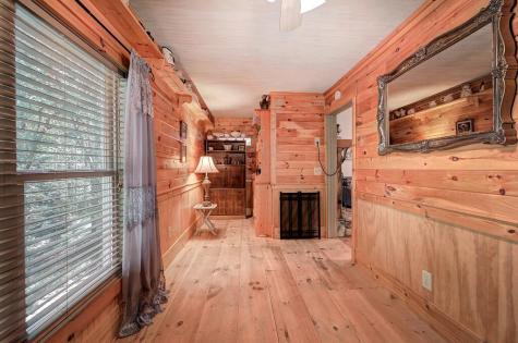 2108 Blackberry Mountain Road Ellijay GA 30536