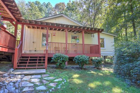 2108 Blackberry Mountain Road Ellijay GA 30536