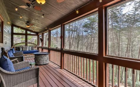 60 Clubhouse Court Ellijay GA 30536