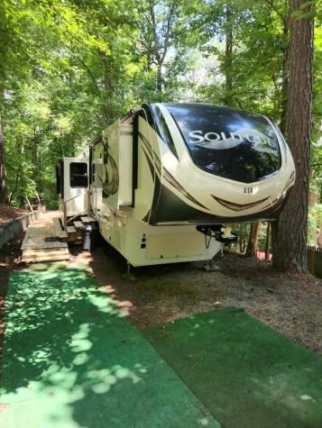 118 10th Street Ellijay GA 30540