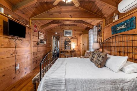 415 Morton Drive Ellijay GA 30540