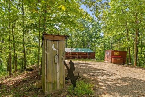 415 Morton Drive Ellijay GA 30540