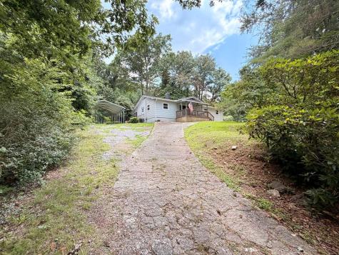 203 Jones Street Blairsville GA 30512