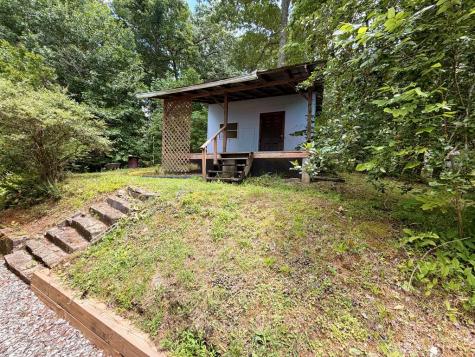 203 Jones Street Blairsville GA 30512