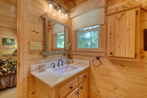 121 Laurel Ridge Morganton GA 30560