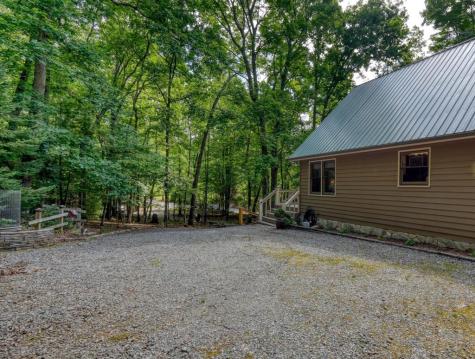 121 Laurel Ridge Morganton GA 30560