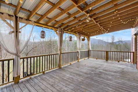 202 Bell Orchard Drive Hayesville NC 28904
