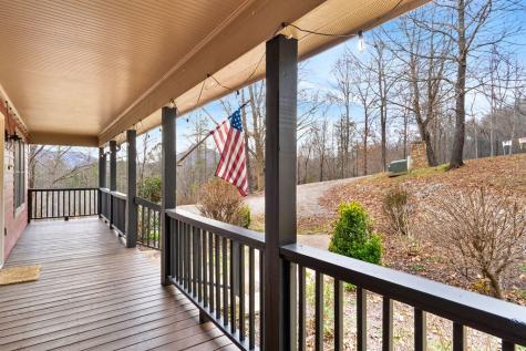 202 Bell Orchard Drive Hayesville NC 28904