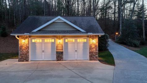 1949 Big Pine Drive Hiawassee GA 30546