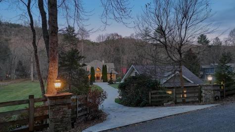 1949 Big Pine Drive Hiawassee GA 30546