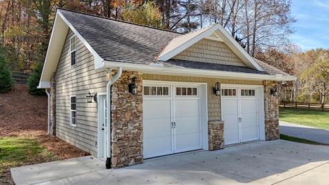 1949 Big Pine Drive Hiawassee GA 30546