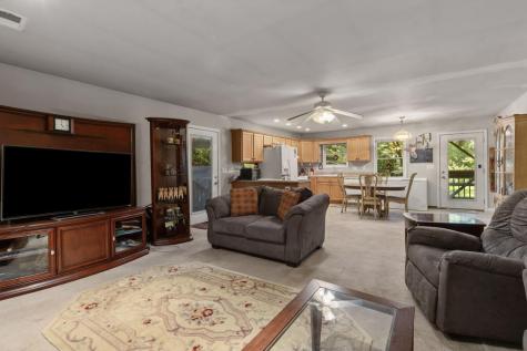 250 Mccollum Road Ellijay GA 30540