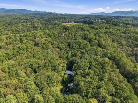 250 Mccollum Road Ellijay GA 30540