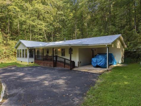 250 Mccollum Road Ellijay GA 30540