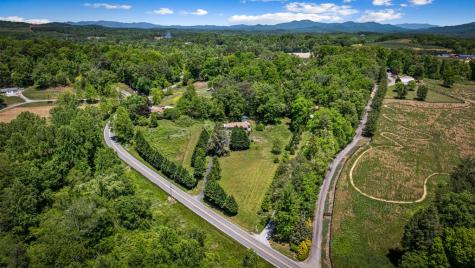 1211 Scenic Drive Blue Ridge GA 30513
