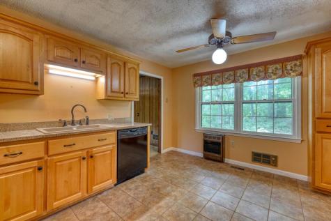 737 Bell Creek Road Hiawassee GA 30546