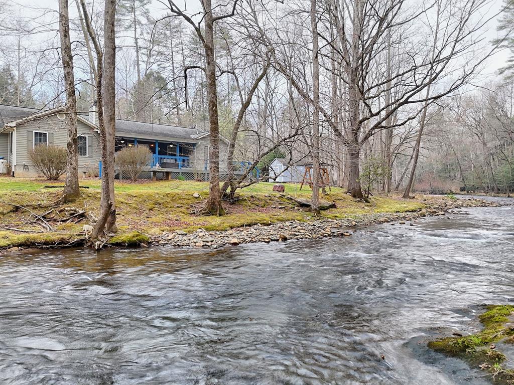4790 Fires Creek Road Hayesville NC 28904
