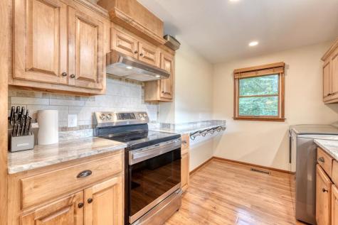 5928 Brasstown Creek Estate Young Harris GA 30582