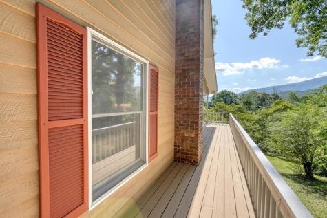 5928 Brasstown Creek Estate Young Harris GA 30582