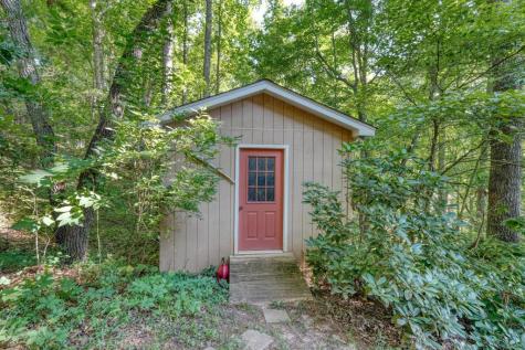 5928 Brasstown Creek Estate Young Harris GA 30582