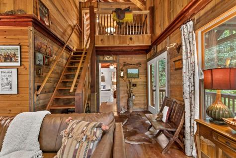 184 Fightingtown Drive Blue Ridge GA 30513
