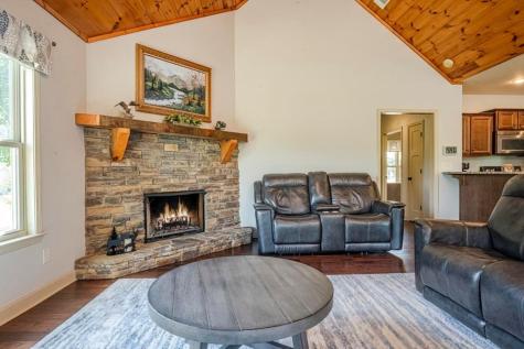 97 Lindsey Lane Blue Ridge GA 30513