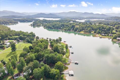 3755 Woods Creek Drive Young Harris GA 30582