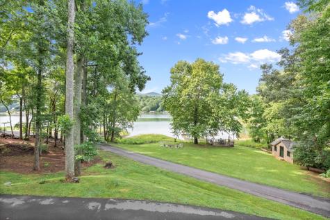 3755 Woods Creek Drive Young Harris GA 30582