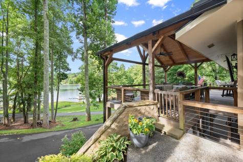 3755 Woods Creek Drive Young Harris GA 30582