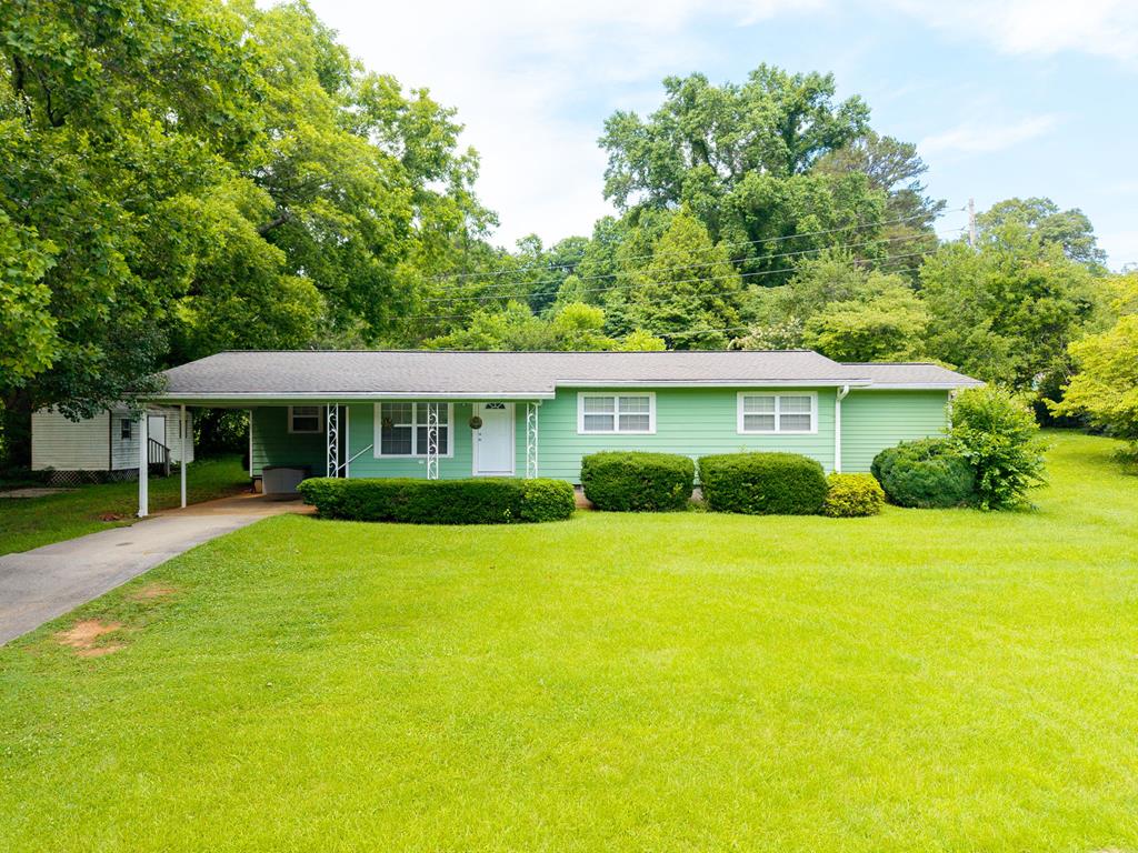 733 Bell Creek Road Hiawassee GA 30546