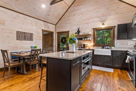 1081 Dills Road Blue Ridge GA 30513
