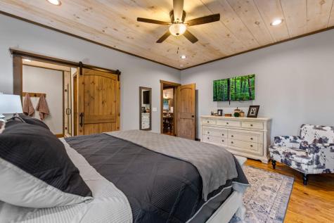 1081 Dills Road Blue Ridge GA 30513