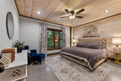 1081 Dills Road Blue Ridge GA 30513