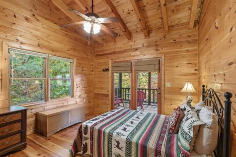 4 Majestic Way Morganton GA 30560