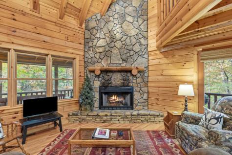 4 Majestic Way Morganton GA 30560