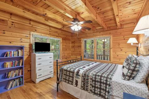 4 Majestic Way Morganton GA 30560