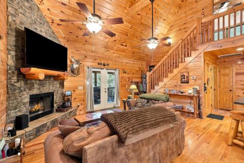 529 Newel Drive Ellijay GA 30541