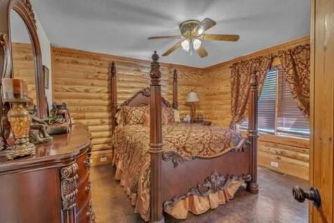 32 W Mountain Meadows Drive W Hayesville NC 28904