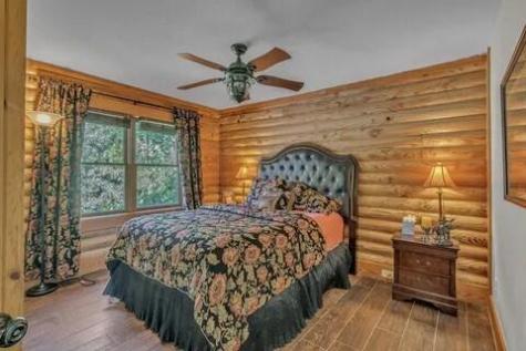 32 W Mountain Meadows Drive W Hayesville NC 28904