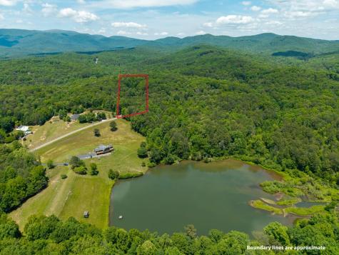 9121 Roy Road Ellijay GA 30536