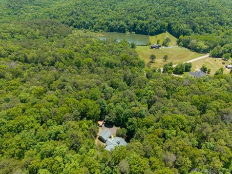 9121 Roy Road Ellijay GA 30536
