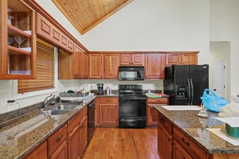 2057 Gallatin Road Young Harris GA 30582