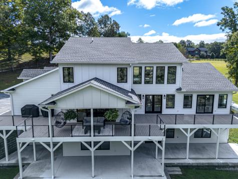 300 Sherwood Forest Drive Hayesville NC 28904