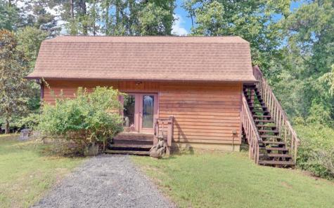 475 Rivercane Road Brasstown NC 28902