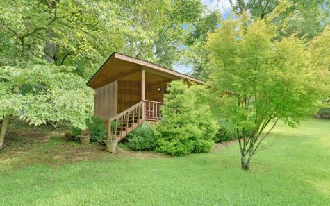 475 Rivercane Road Brasstown NC 28902