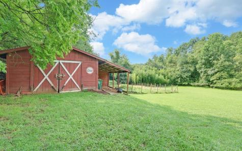 475 Rivercane Road Brasstown NC 28902