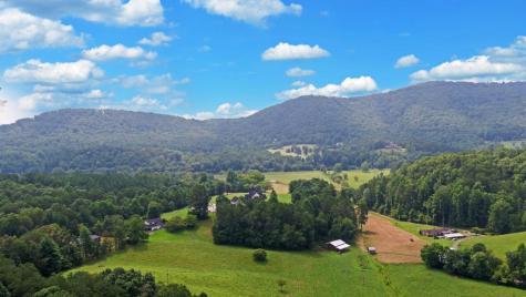 475 Rivercane Road Brasstown NC 28902