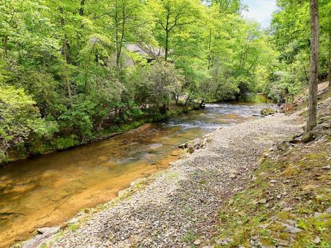 71 Chinquapin Place Blairsville GA 30512